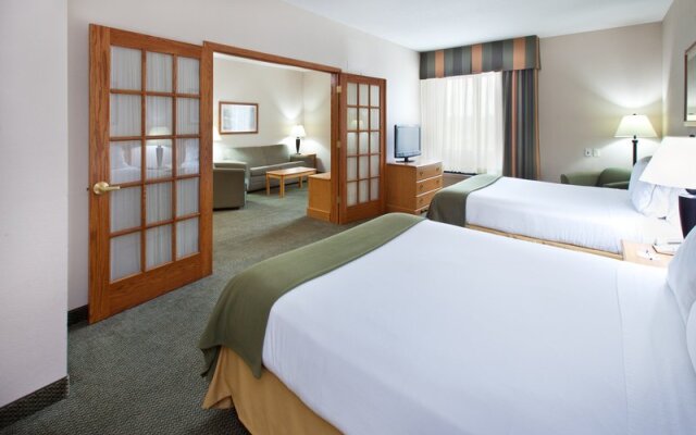 Links Bos Landen Hotel & Spa of Pella, Trademark by Wyndham