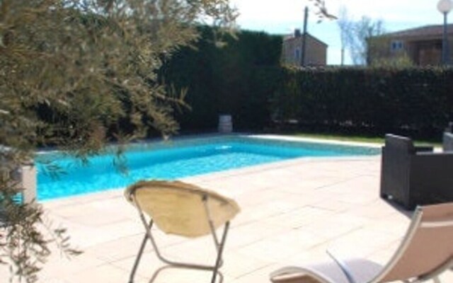 Beautiful villa with swimming-pool