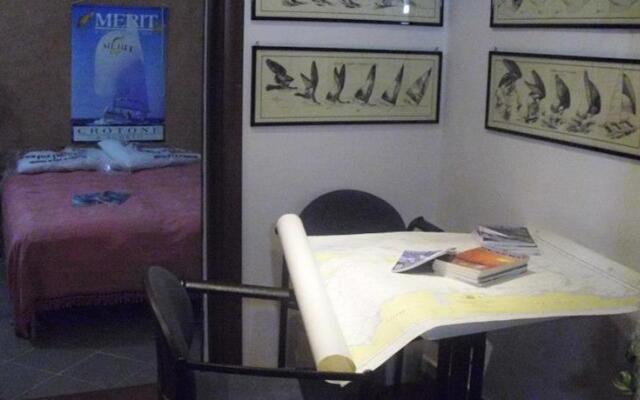 Bed & Ship Archimediterraneo