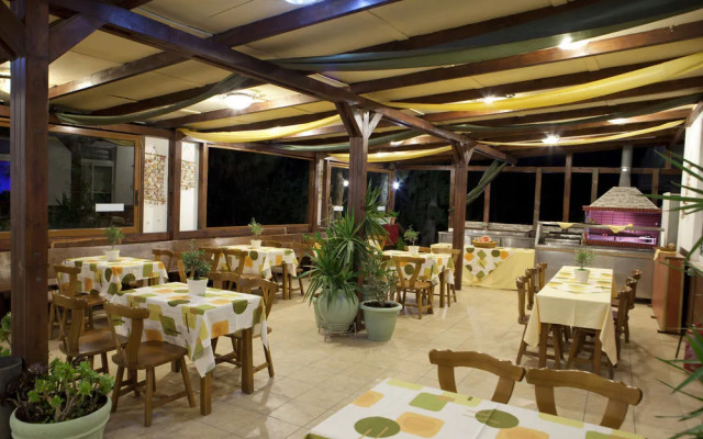 Sunny Day'S Hotel Apartments