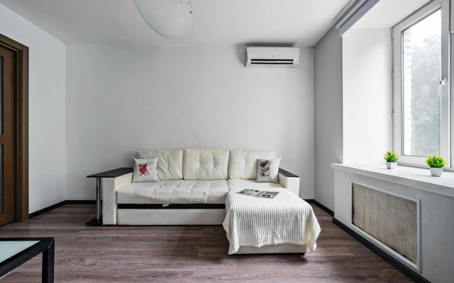 MaxRealty24 on Ukrainsky Boulevard