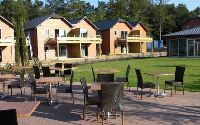 Vacancéole - Relais du Plessis Resort & Spa