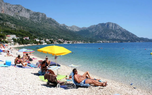 Apartments by the sea Zaostrog, Makarska - 6659
