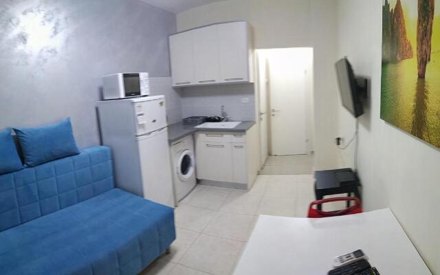 Beachfront Studio Apartment Bat Yam 412