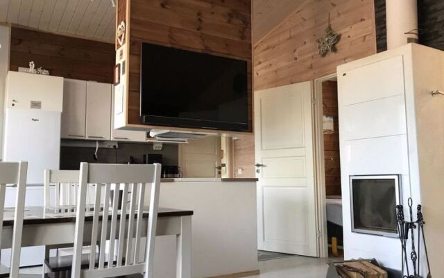 House Haukka Mombaruzzo