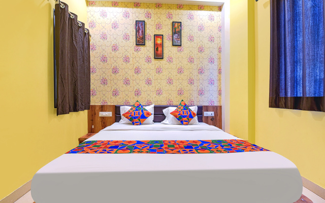 Fabhotel Lotus