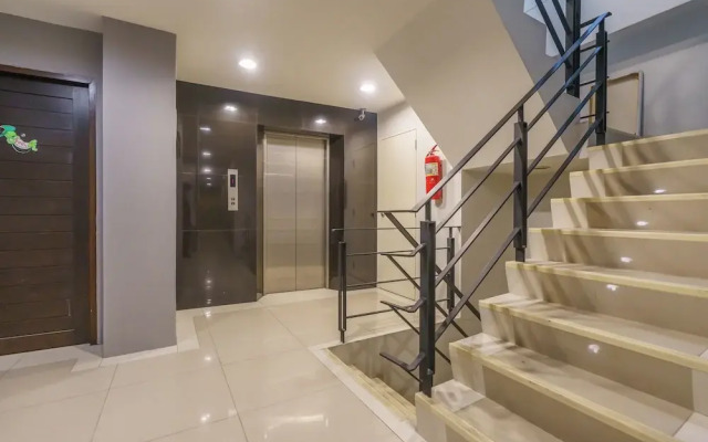 Deco Lux Hotel