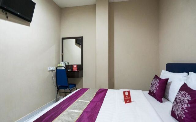 OYO 191 ML Inn Hotel