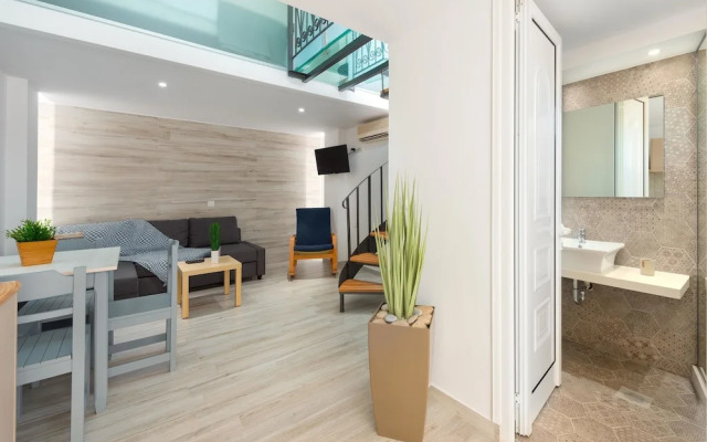 Pefkos View Suites & Maisonette