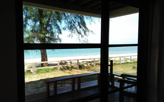 Sutra Beach Resort