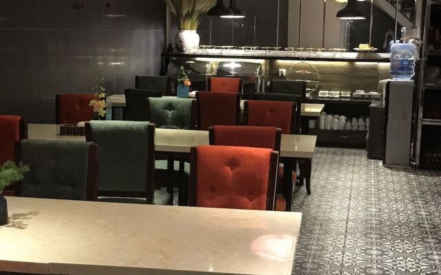 Hanoi Calista Hotel