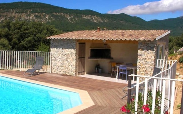 House With 3 Bedrooms in Roche-saint-secret-béconne, With Wonderful Mo