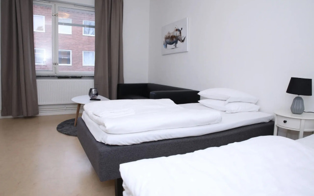 Fastliving Apartment Hotel