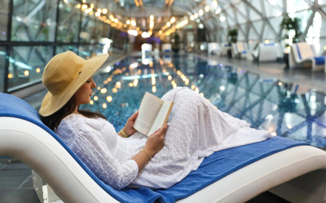 Oryx Airport Hotel