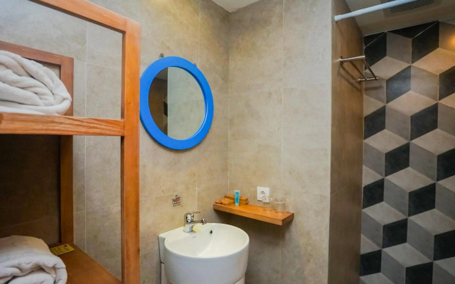 Radja Art and Boutique Hotel Simpang Lima