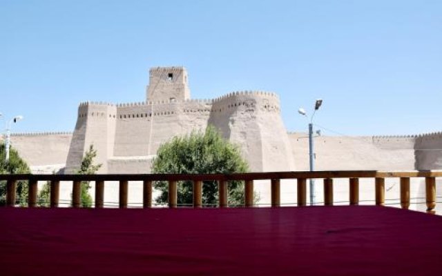 Khiva Alibek