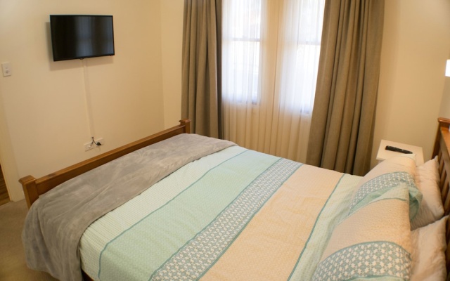 Longreach at Port Elliot – Guest Rooms – Port Elliot