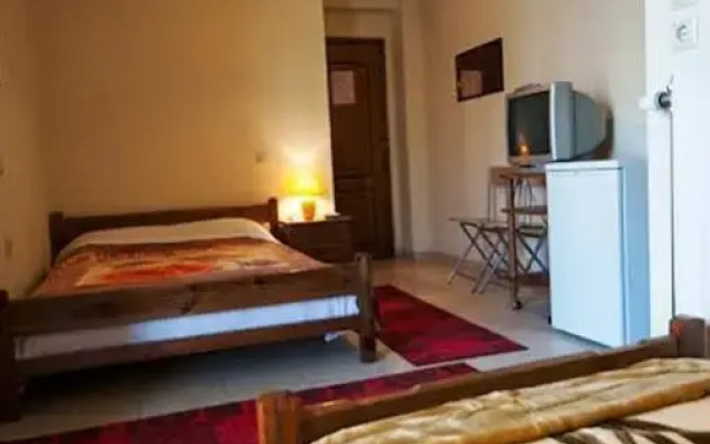 Pavlou Rooms