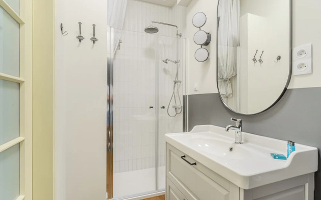 ShortStayPoland Francuska B161