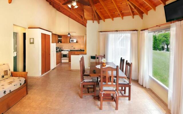 Solar Encantado Cabañas & Chalet