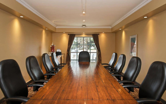 Hilton Santa Fe Historic Plaza