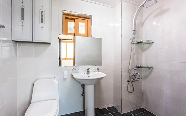 Seogwipo Hae-dam Pension