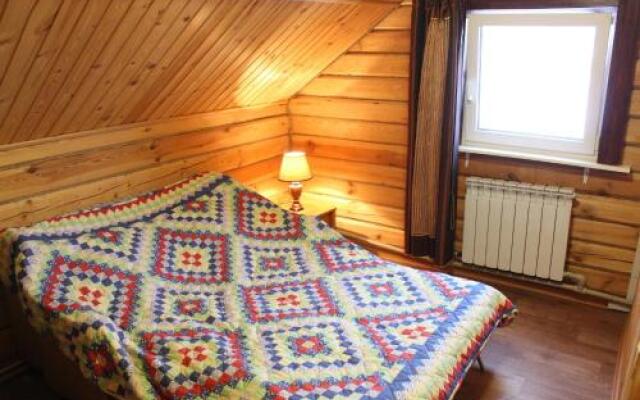 Guest House on Tsentralnaya 19A