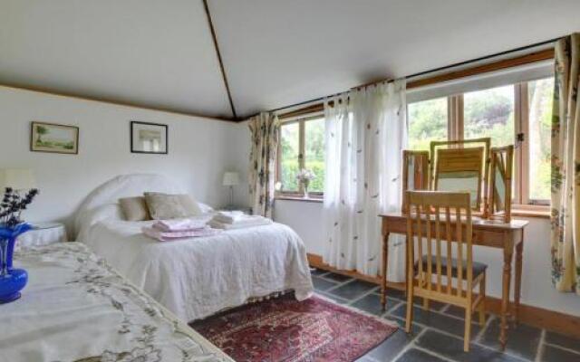 Holiday Home Brook Farm Oast