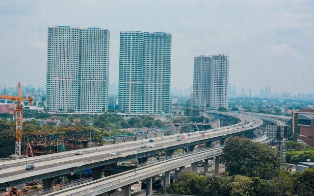 Comfy 2BR Mutiara Bekasi Apartement