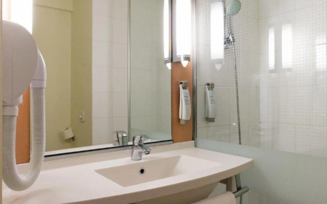 ibis La Roche sur Yon