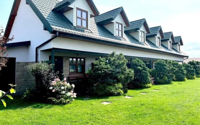 Holiday House With Terrace, Sarbinowo