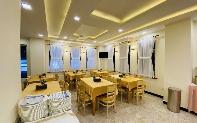 ICON Hotel