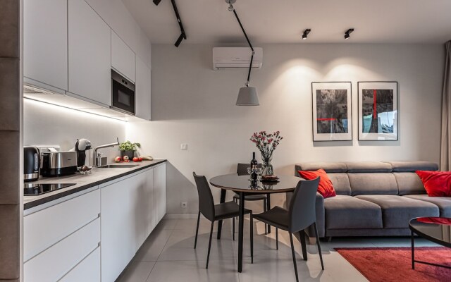 Mennica Residence