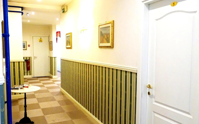 Hotel Porta Pia