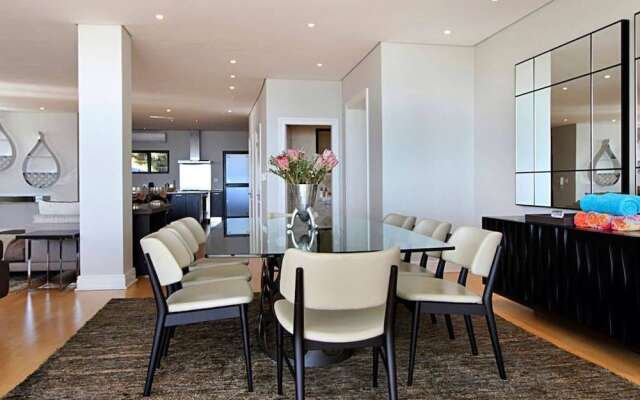 Medburn Views Penthouse