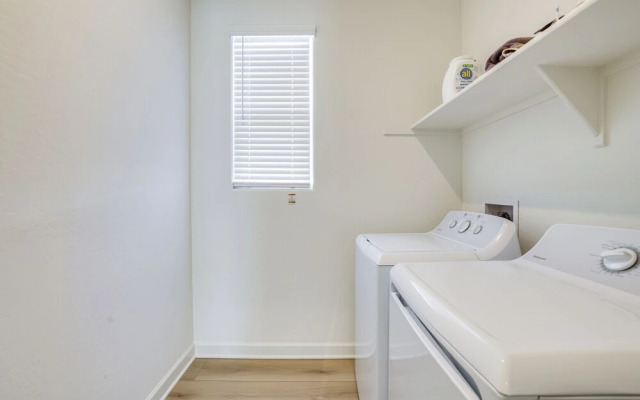 Goodyear Getaway w/ Grill Near Estrella Mountain!