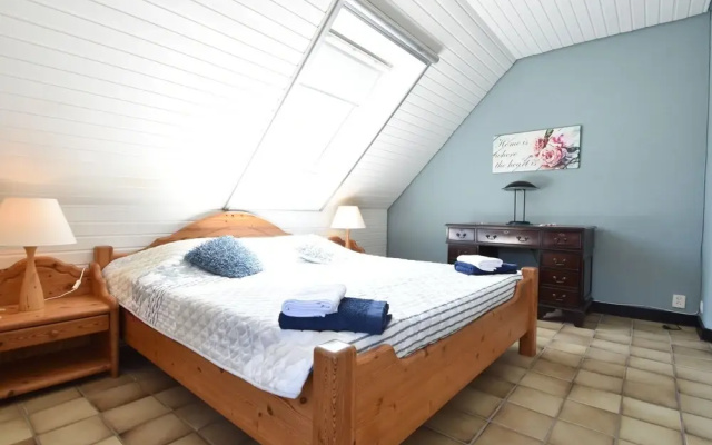 Spacious Mansion With Meadow View in Bruinisse