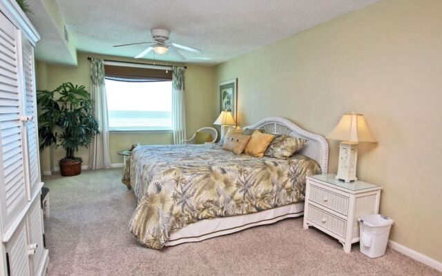 Castaways by Youngs Suncoast