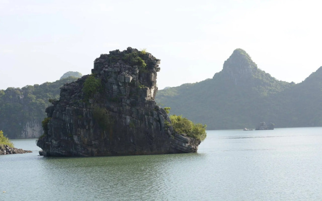 Imperial Classic Cruise Halong