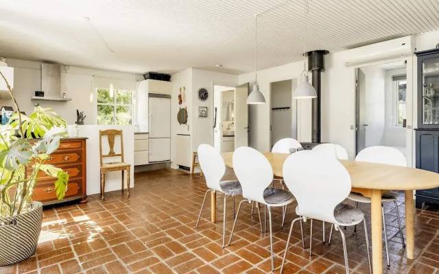 4 Star Holiday Home in Hals