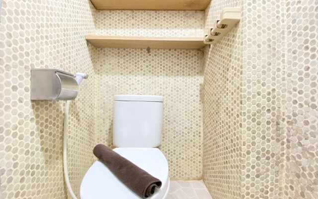 Modern And Tidy 2Br Apartment At Gateway Ahmad Yani Cicadas