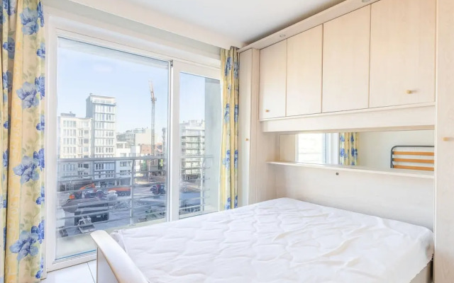 Bright Apartment on the 5th Floor