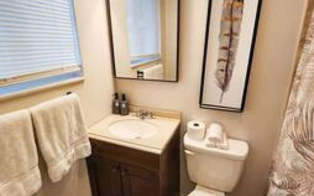 Cozy 4-Bedroom Beachside Home