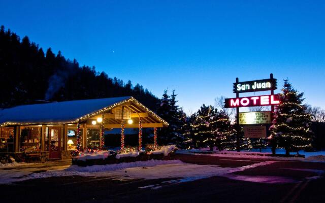 San Juan Motel & Spa