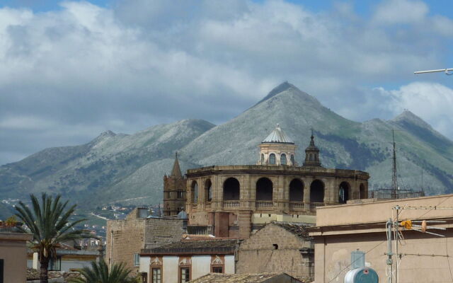 Sicilian Eagles