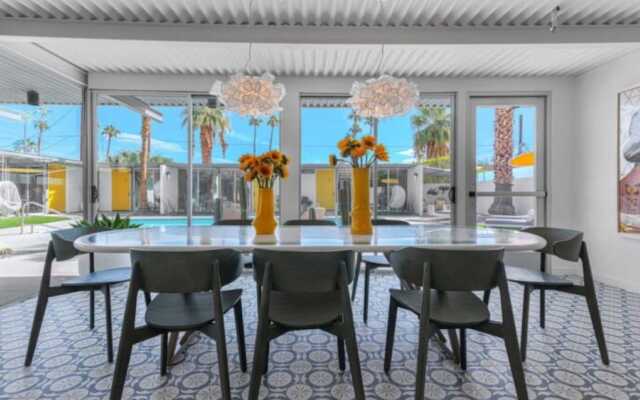 Limon Palm Springs