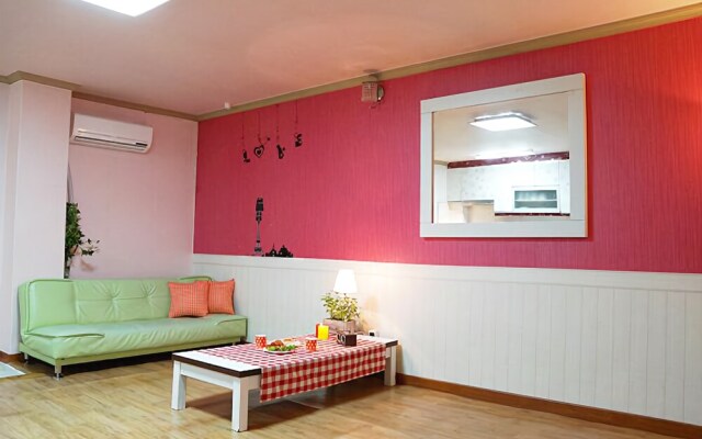 Buan Loveholic Pension