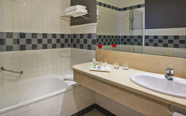 Abba Euskalduna Hotel