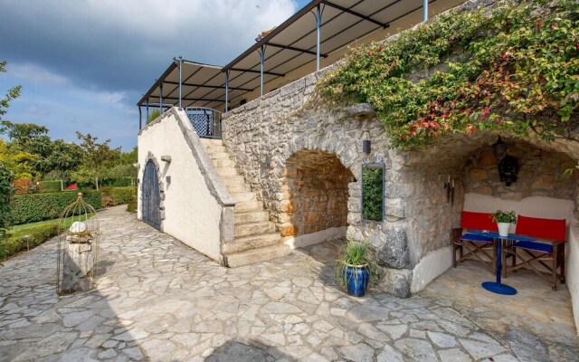Awesome Home in Dobrinj With Wifi and 2 Bedrooms