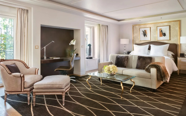 Four Seasons Hotel des Bergues Geneva